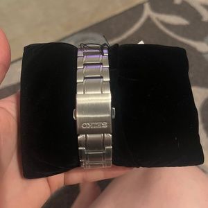 Seiko Mens Silver Watch